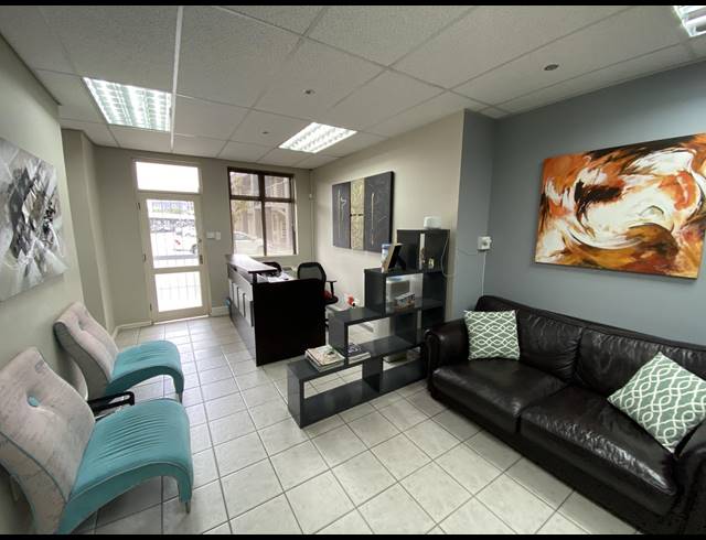 150M² OFFICE TO LET IN CENTURY CITY